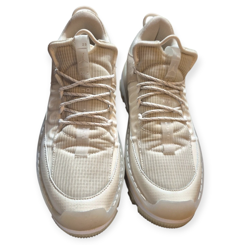 Nike Jordan Air Mae Sail White Womens 9.5 Chunky Air Sneaker Dad Gorpcore Y2K